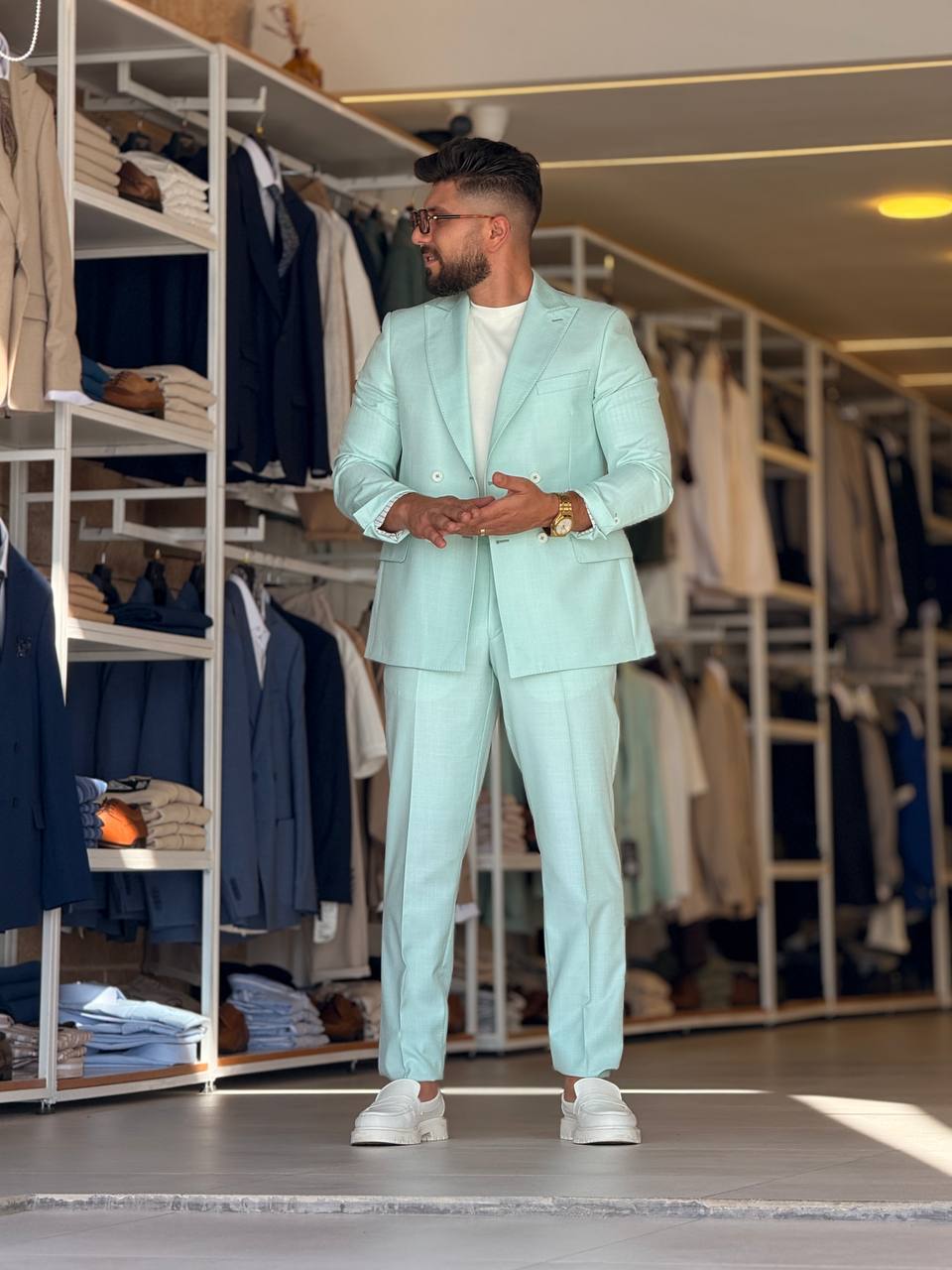 Aqua(Opal) Dubetti Peak Lapel Suit