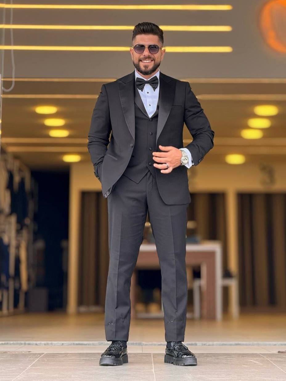 Full Black Tuxedo Peak Lapel Suit