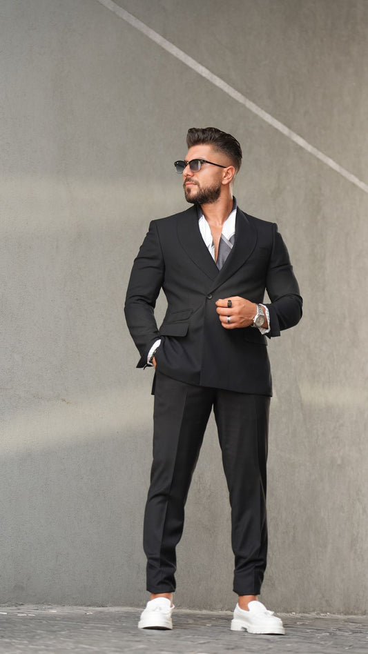 Full Black Col Chale Suit