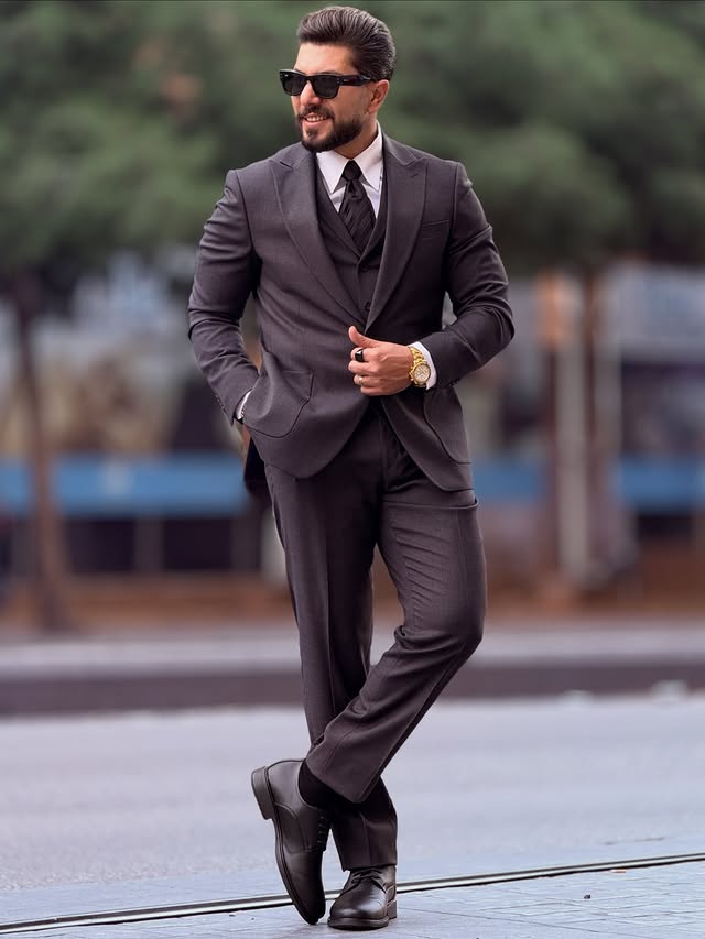 Dark Grey Peak Lapel Suit