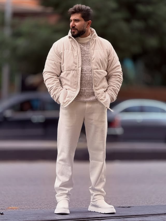 Puffer Jacket in Beige