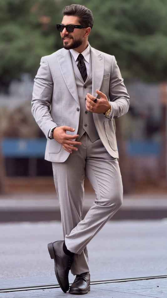 Light Gray Ozero Suit