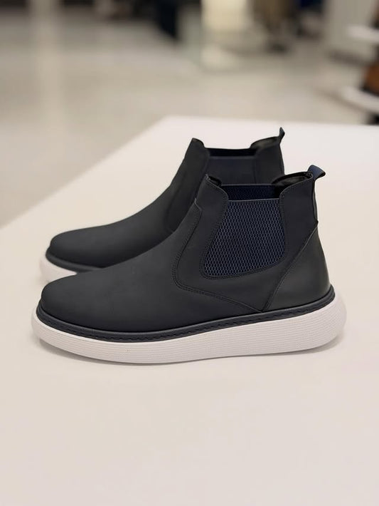 Light Gray Chelsea Ozero Boots