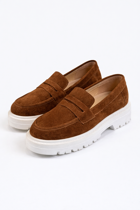 Havan/White Loafers Chamois