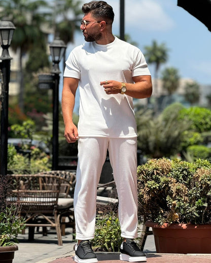 White Round Neck Set