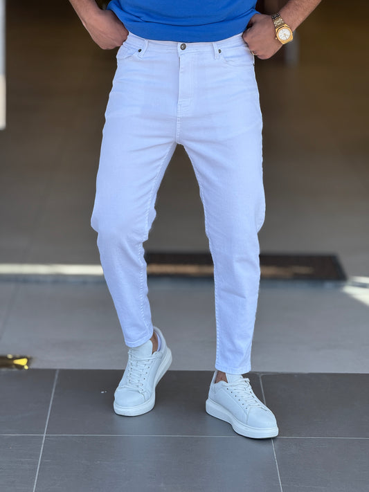 White Boyfriend Jeans