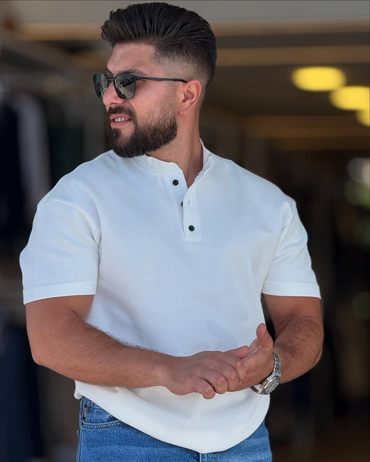 White Round Neck Tshirt