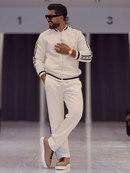 White/Black Patterned Sleeve Set