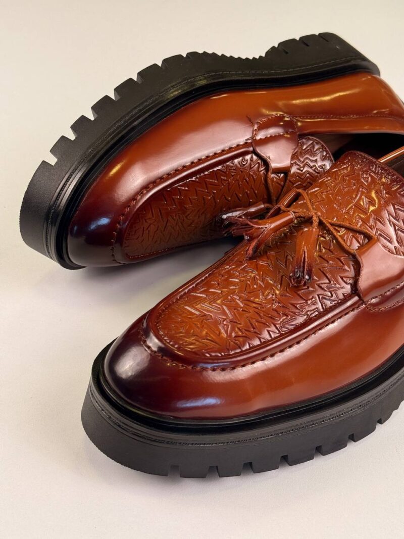 Havan/Black Tassel Shoes - Image 3