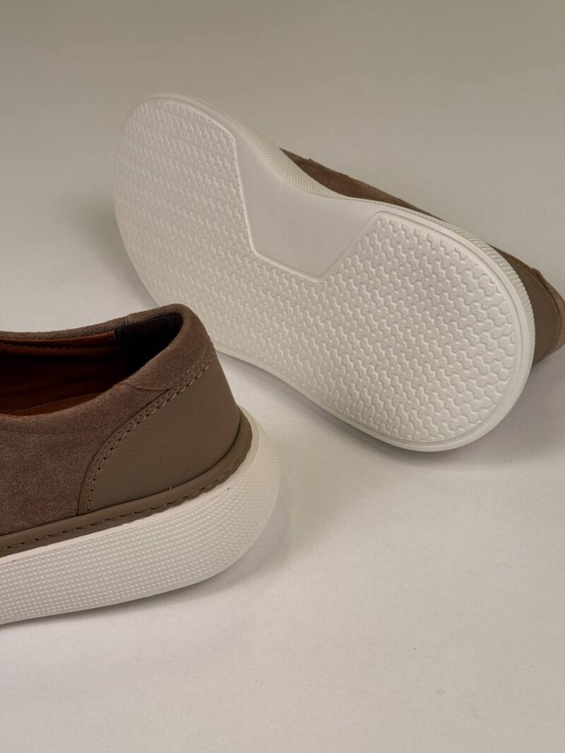 Beige/White Casual Shoe - Image 2
