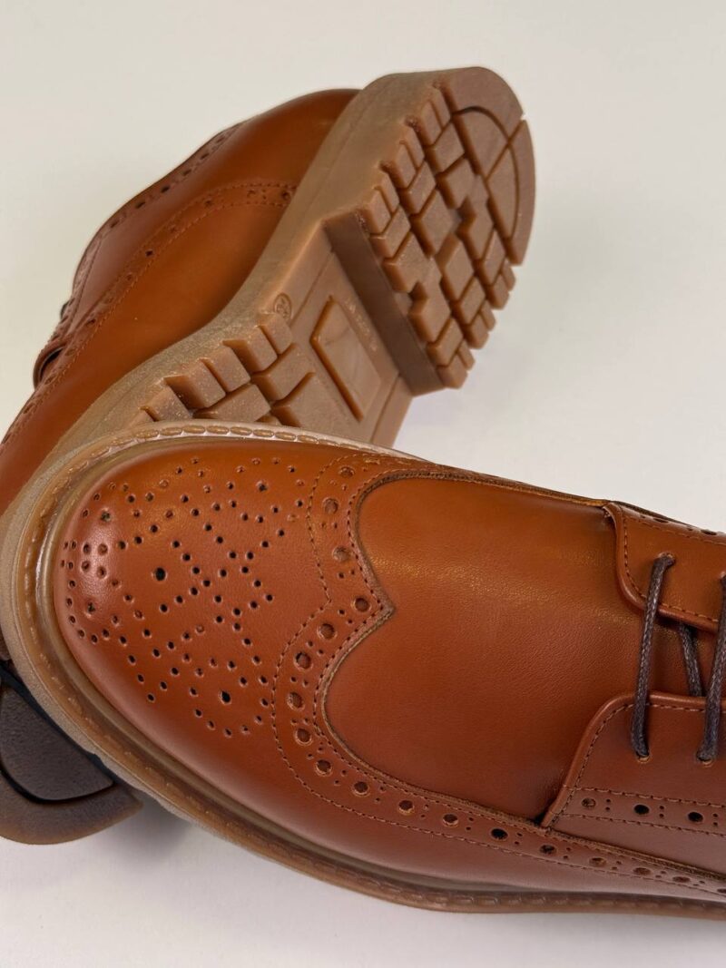 Havan/Beige Dress Shoes - Image 2