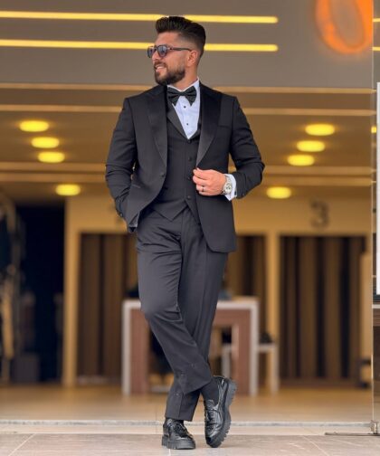Full Black Tuxedo Peak Lapel Suit