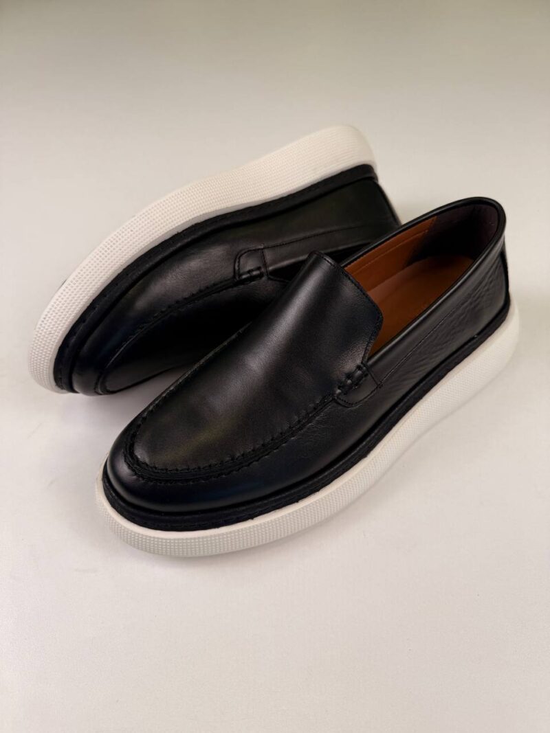Black/White Classic Loafer - Image 6