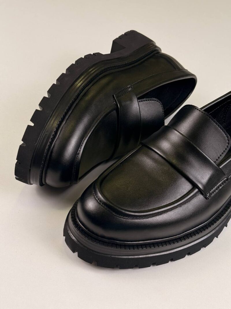 Full Black Loafers Shoes - Image 2