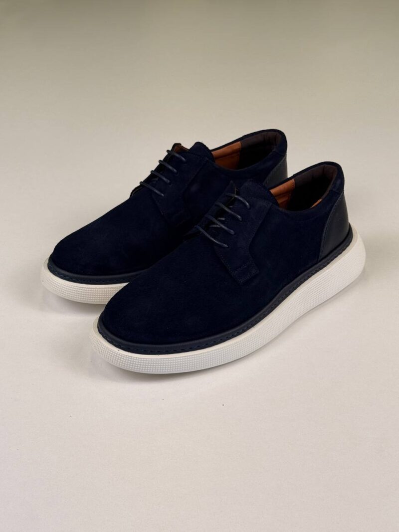 Navy Blue/White Casual Shoe