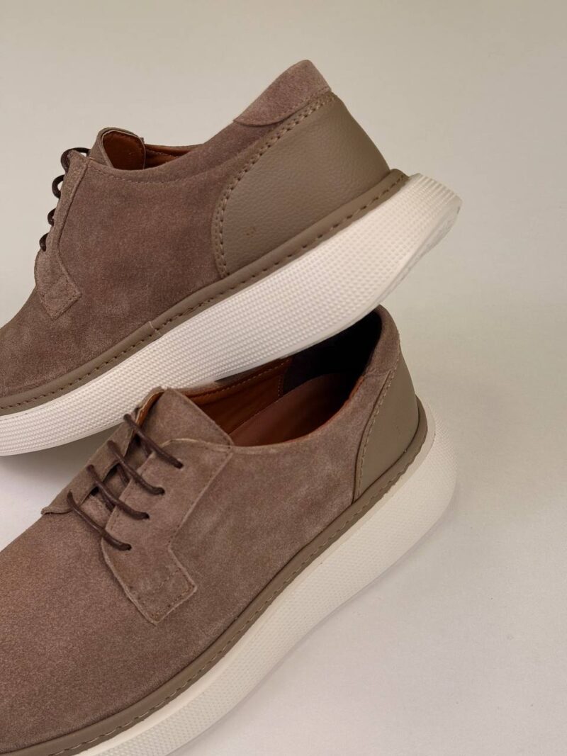 Beige/White Casual Shoe - Image 3
