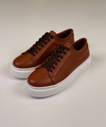 Havan/White Leather Sneakers
