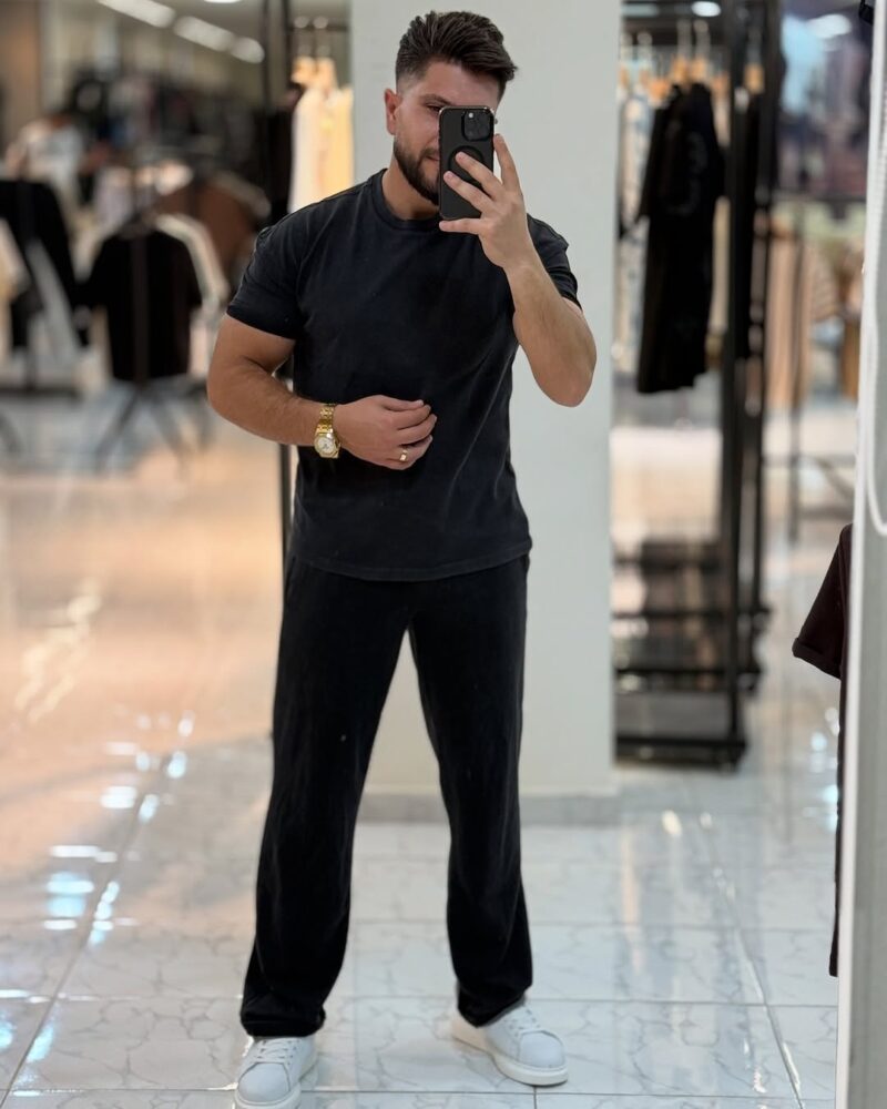 Black Round Neck Set