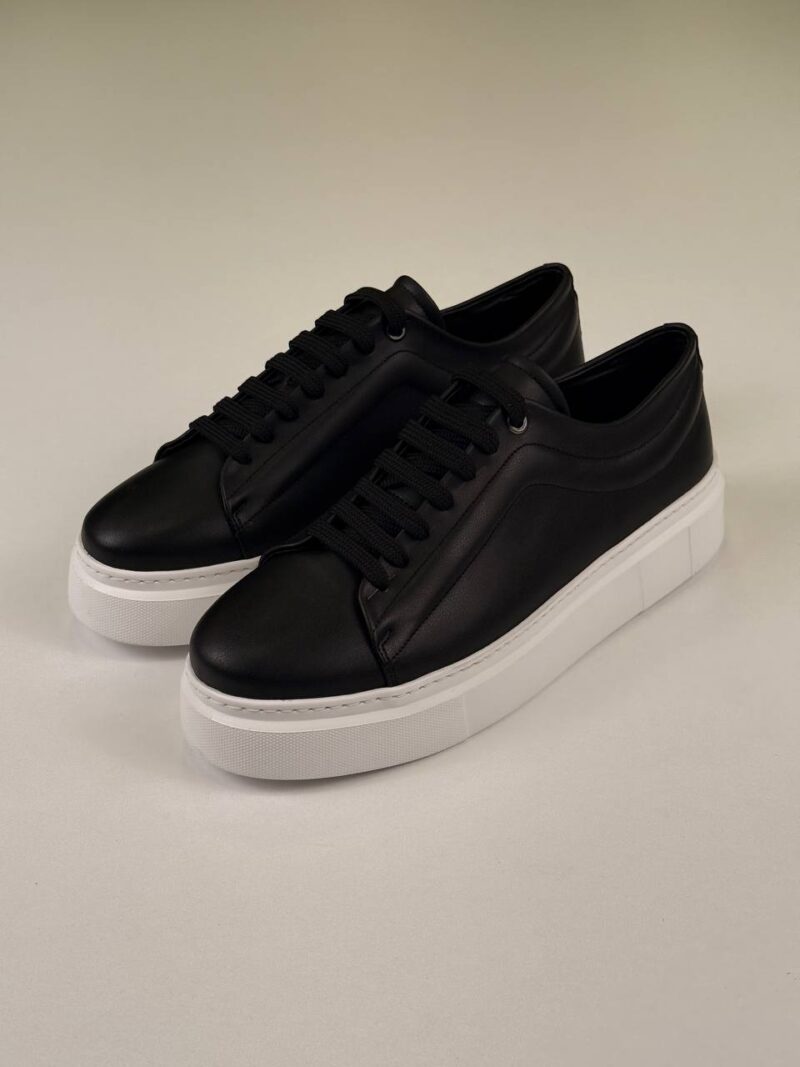 Black/White Leather Sneakers