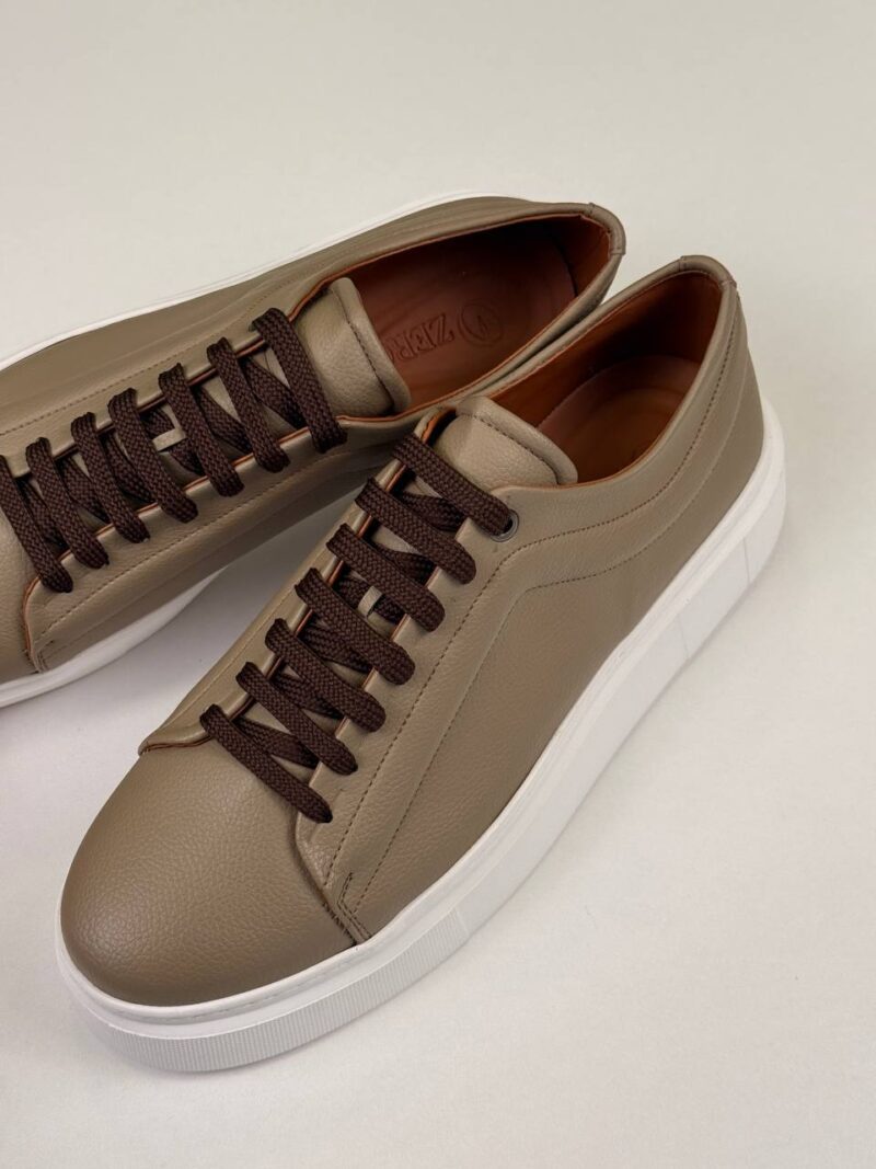 Beige/White Leather Sneakers - Image 4