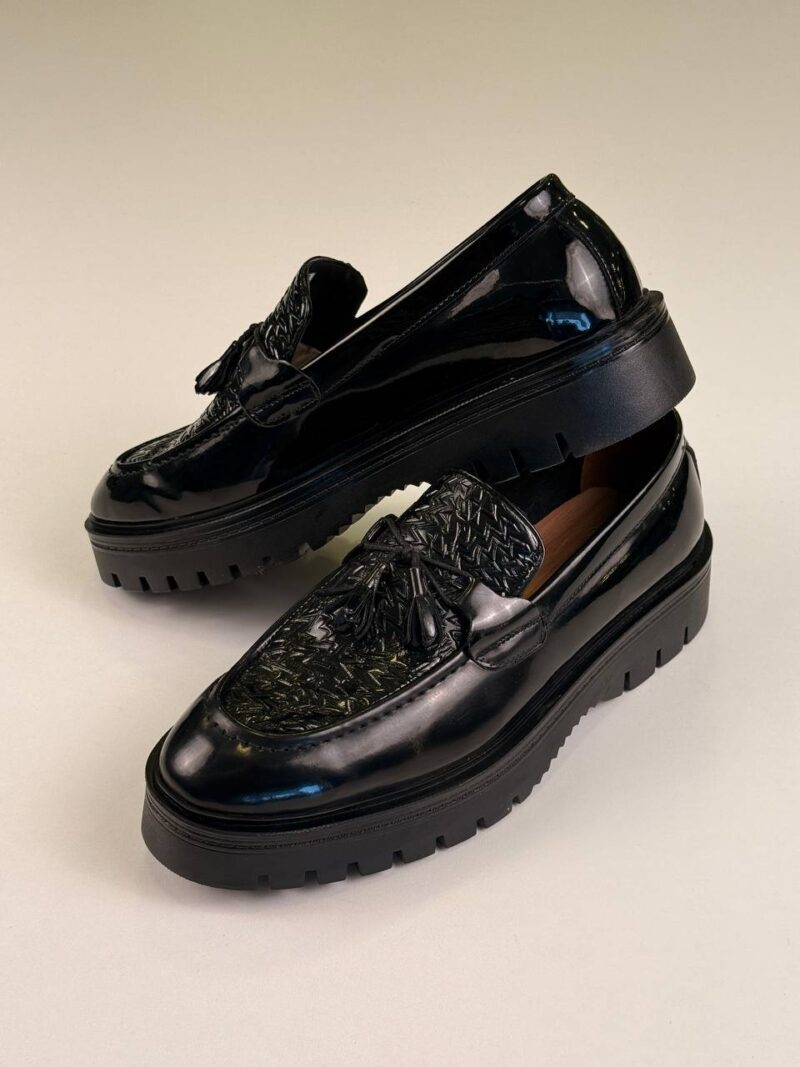 Full Black Tassel Shoes - Image 4